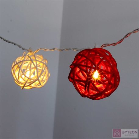 Gömb alakú fonott/rattan/4m/fehér + piros/20db LED-es/3xAA elemes fénydekoráció
