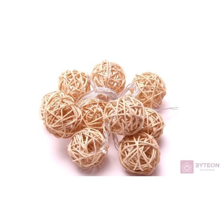 Gömb alakú fonott/rattan/1,5m/meleg fehér/10db LED-es/3xAA elemes fénydekoráció