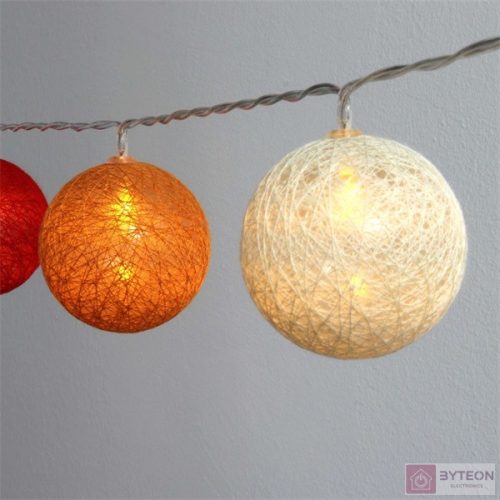 Gömb alakú 6cm/színes fonott/4,5m/piros-narancs-meleg fehér/30db LED-es/USB-s fénydekoráció